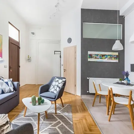 Apartment Your Well Deserved Happy Place With Love Budapest