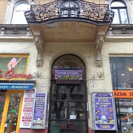 Apartamento Your Well Deserved Happy Place With Love Budapest